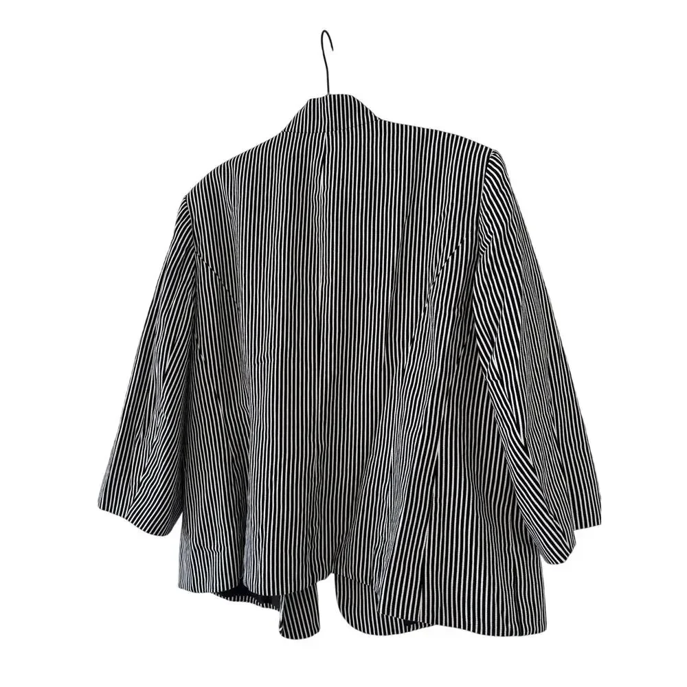 Chaps Womens 18W Black White Striped Cotton Blazer Jacket Plus Size Button - Picture 10 of 13
